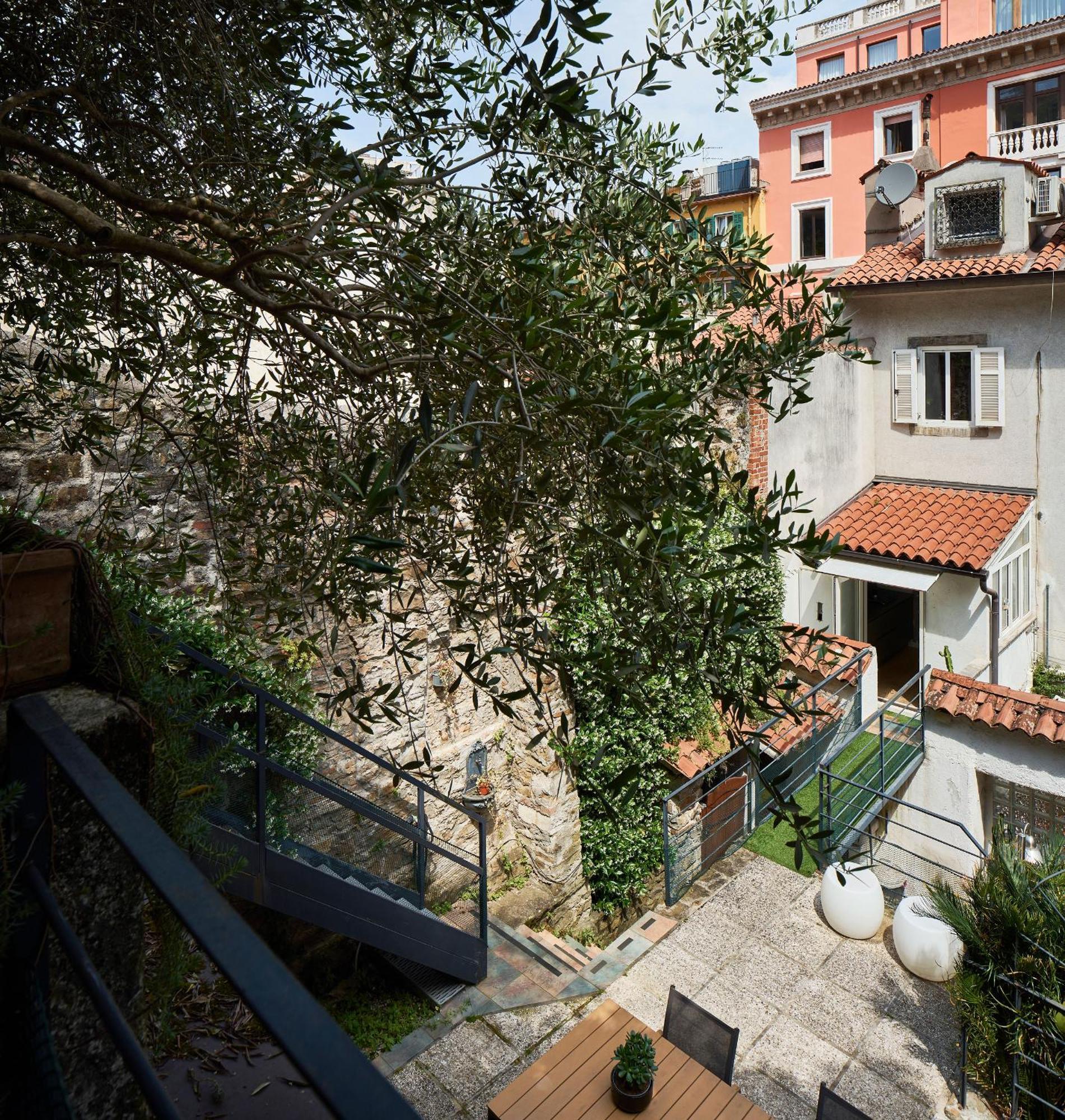 Giardino Segreto, In Centro Lejlighed Trieste Eksteriør billede